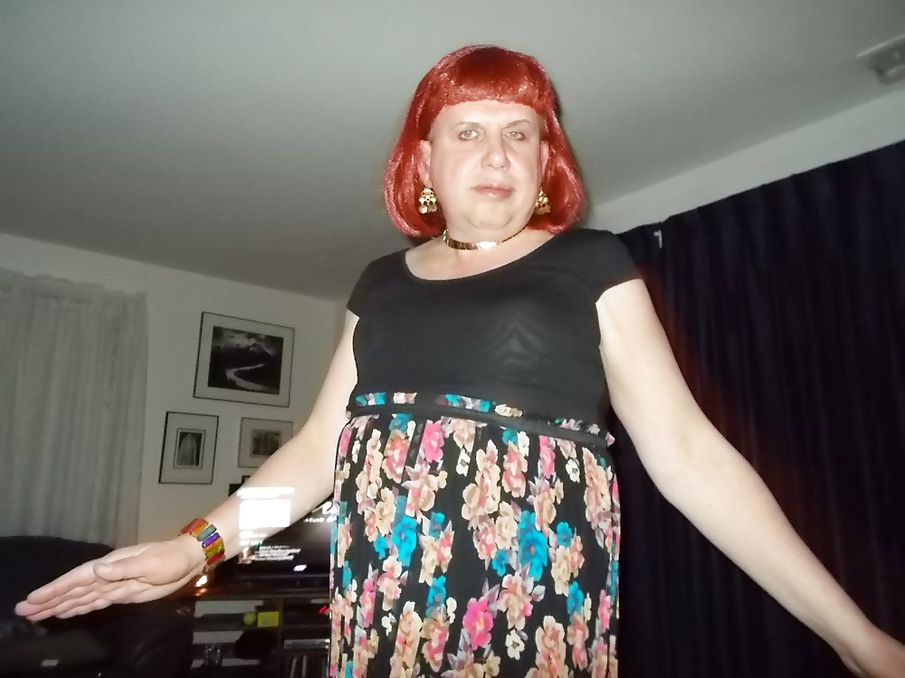 Frau Eines Weichei Und Sissy Hubby #37134112