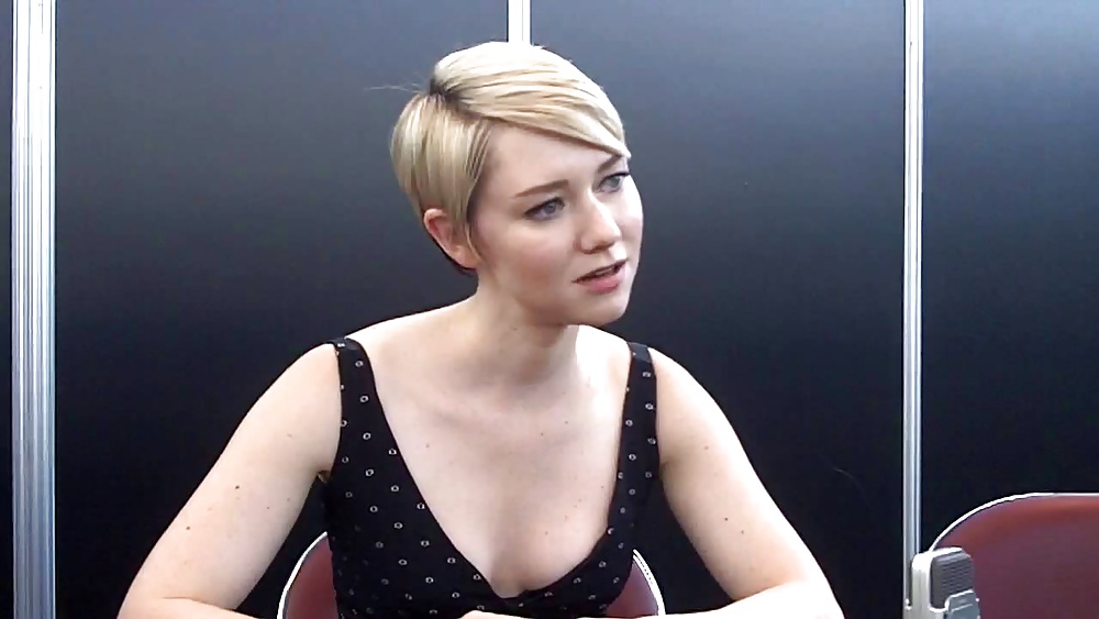 Valorie Curry #40725418