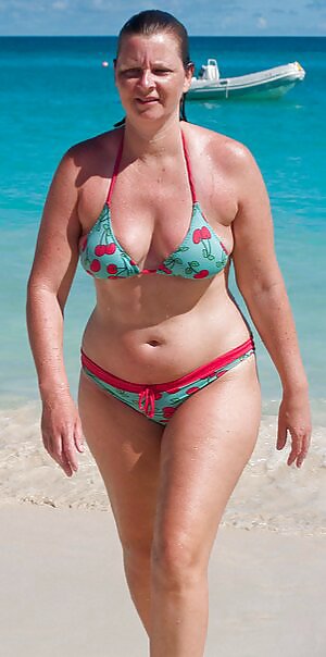 Swimsuit bikini bra bbw mature dressed teen big tits - 70 #35672789