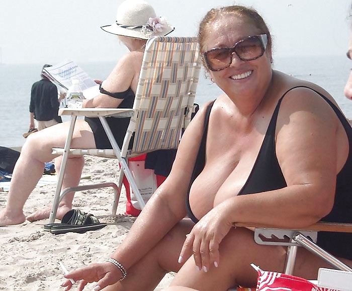 Swimsuit bikini bra bbw mature dressed teen big tits - 70 #35672895