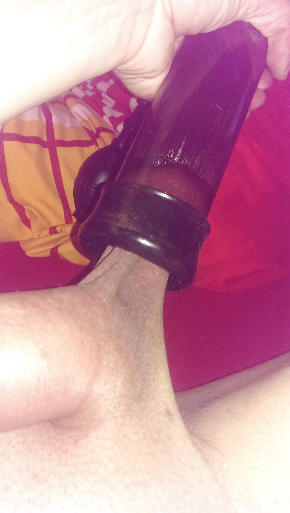 パンパンになっている。
 #32195112