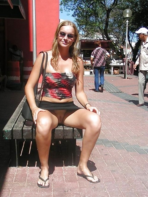 Upskirts & flashing #36956529