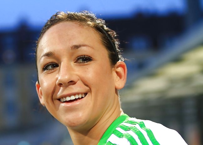 Más deportivo kessi
 #28570100