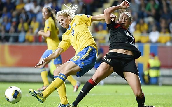 Más deportivo kessi
 #28570135