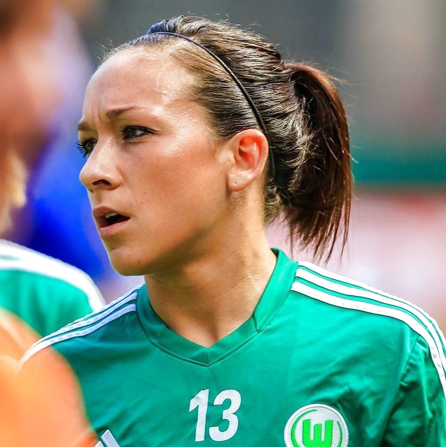 Más deportivo kessi
 #28570209