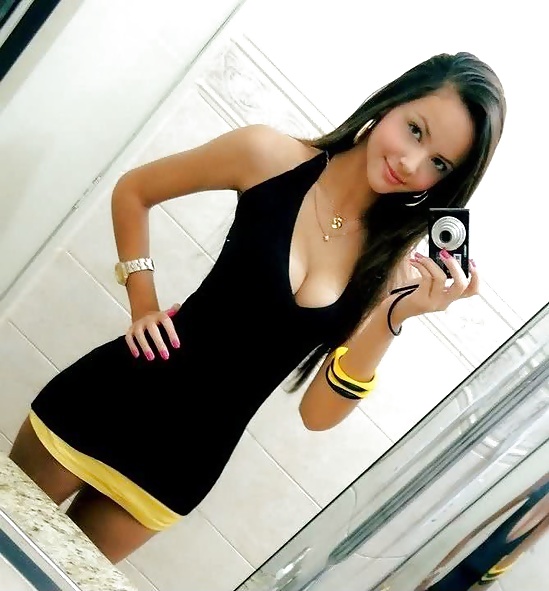 Selfies 6
 #34790767