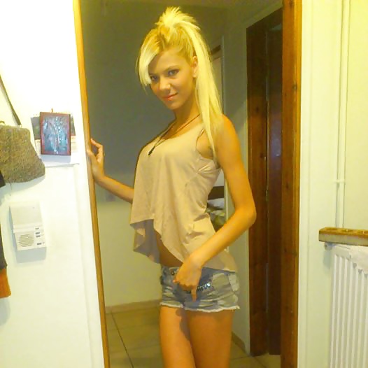 Pipinakia se drash fakelos 17
 #36421826