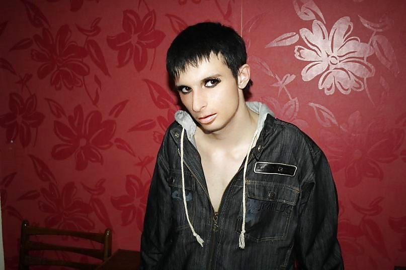 Travestis y travestis 23.09.2013 
 #36945430