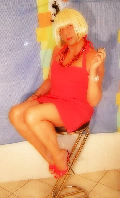 En el taburete
 #29332305