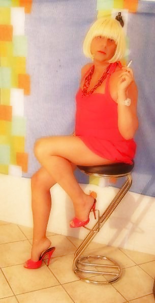En el taburete
 #29332314