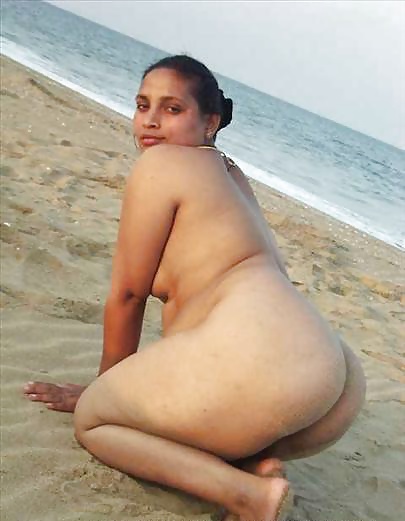 Indian Fett Sexy Aunty #27947610