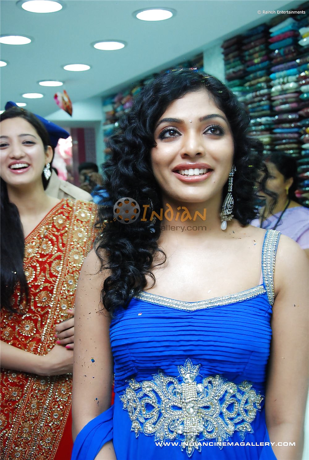 Chaud Face-rima Kallingal #23385421