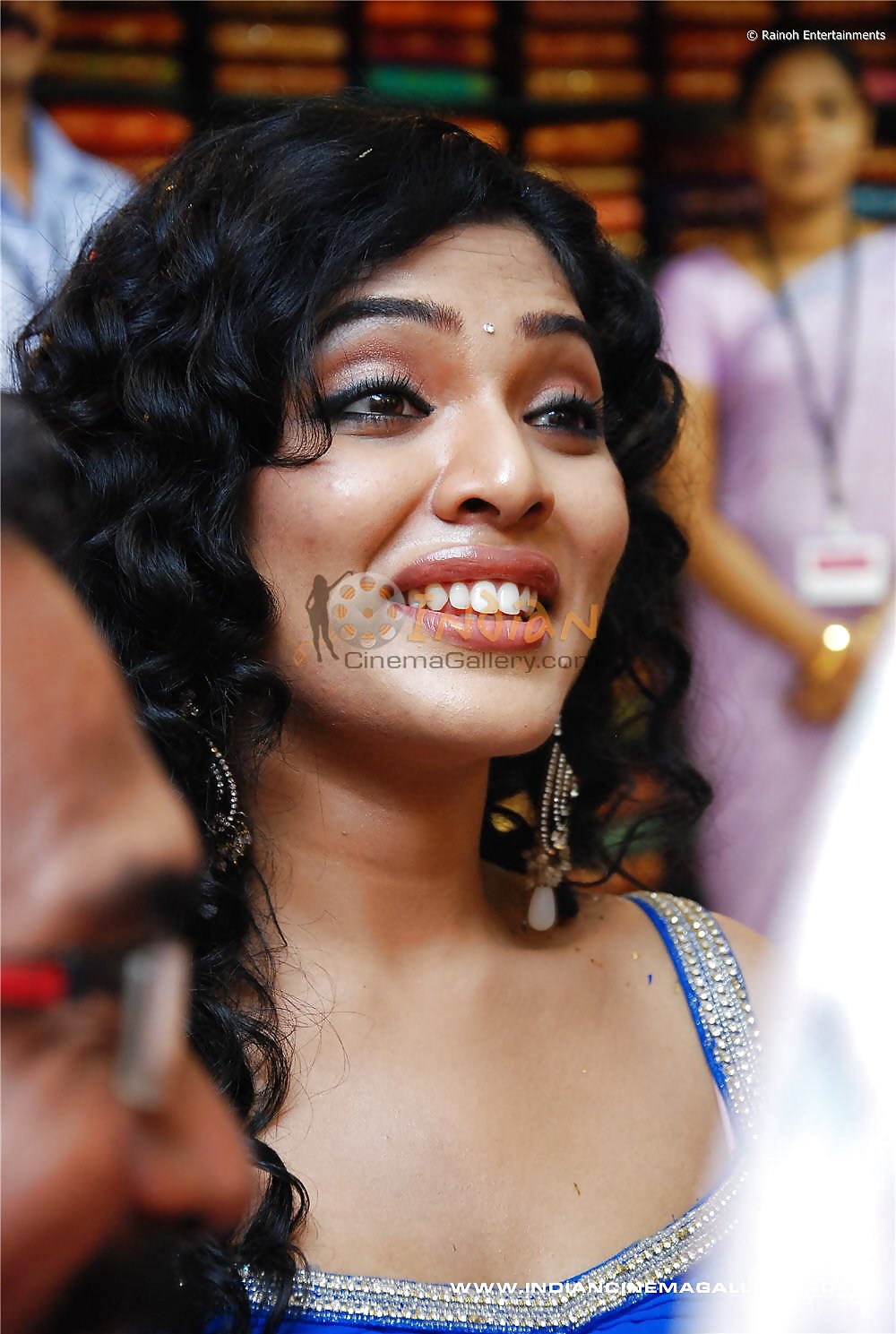 Chaud Face-rima Kallingal #23385529