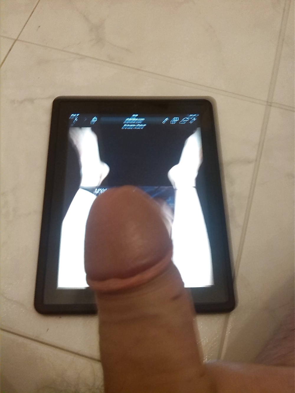 Descargando tensiones y tributando a una chica muy sexy #26411581