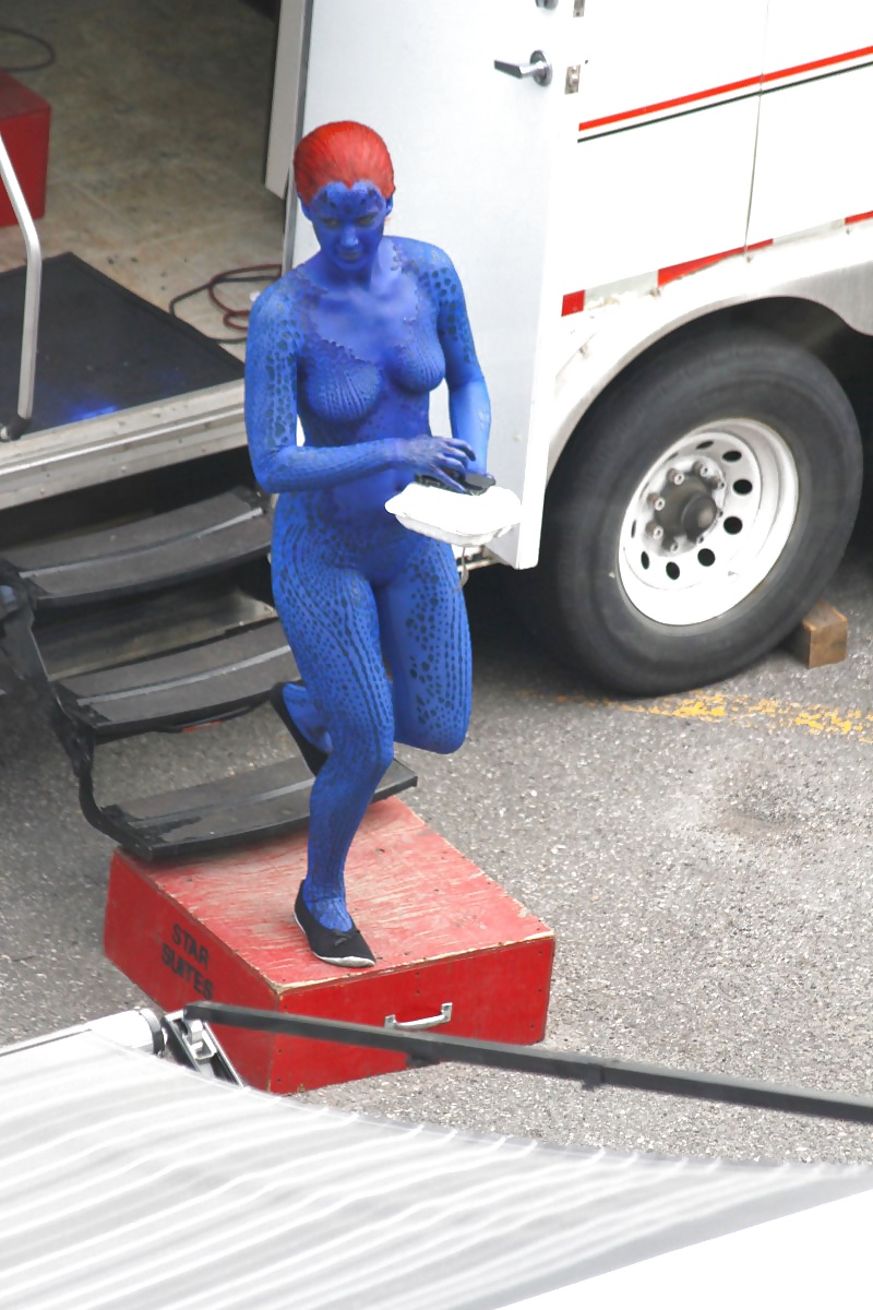 Jennifer Lawrence In Blau #26160733
