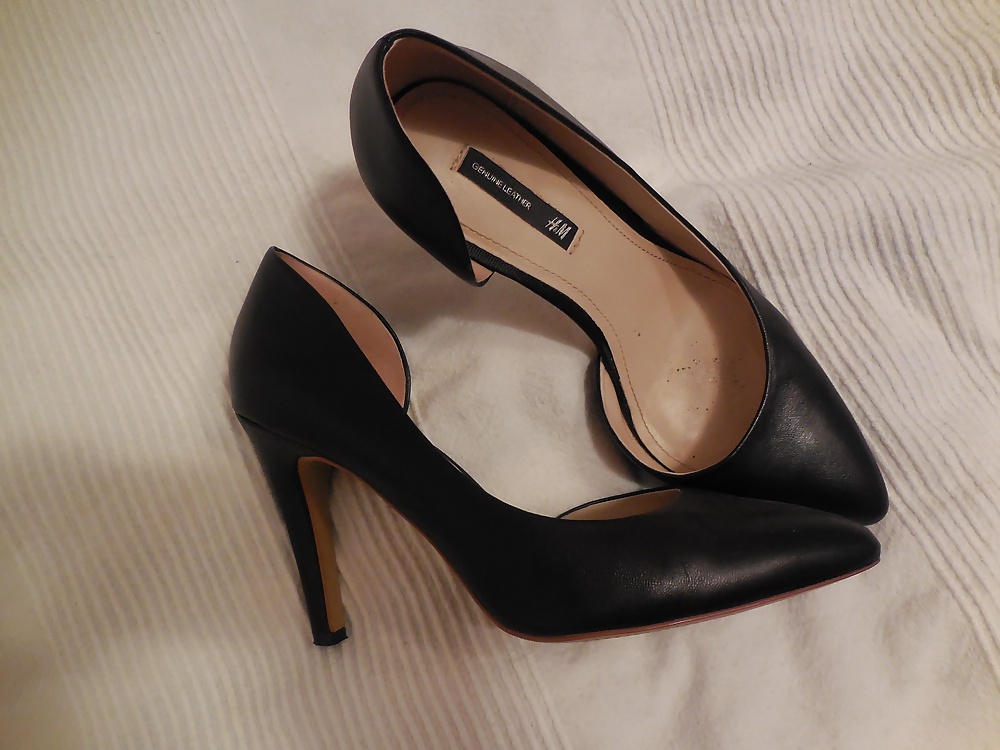 Mommy Pumps 3 #38588342