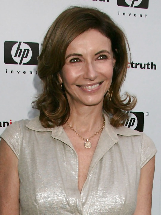 Mary Steenburgen-Mature Goddess #34700308