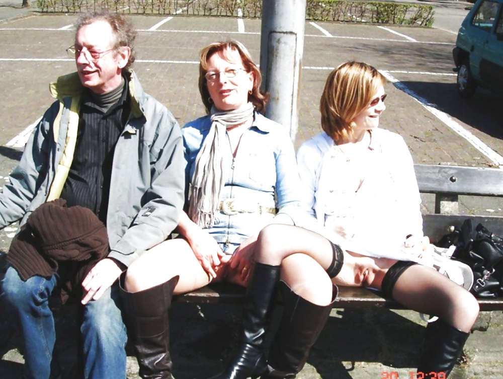 Mutter Und Ihre Tochter Nicht Nackt #40570027