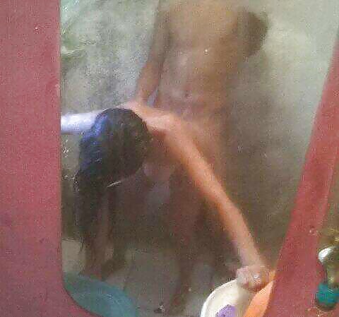 Aqui te pillo....
 #28125381