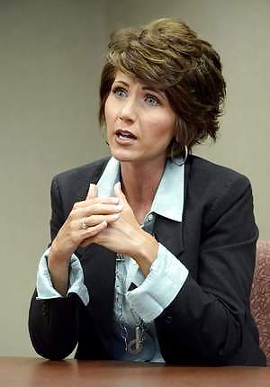 I love jerking off to Conservative Kristi Noem #25186913