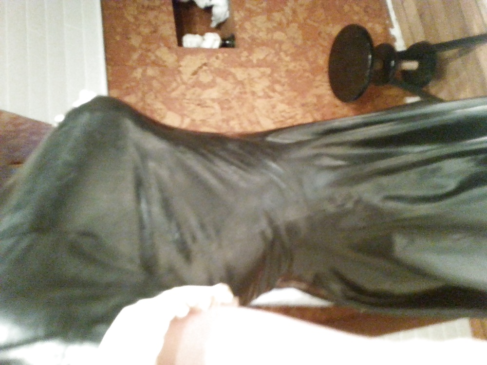 Moi en maid chez moi
 #27003035