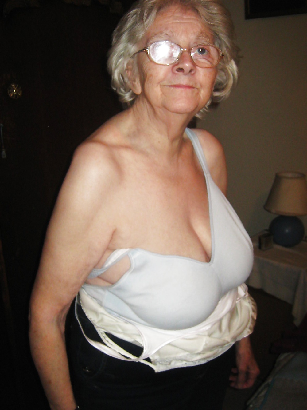 Sheila 80 Jahre Alte Schlampe Oma Aus Uk #28565789
