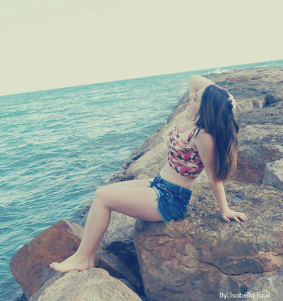 Cara curvy teen
 #39904417