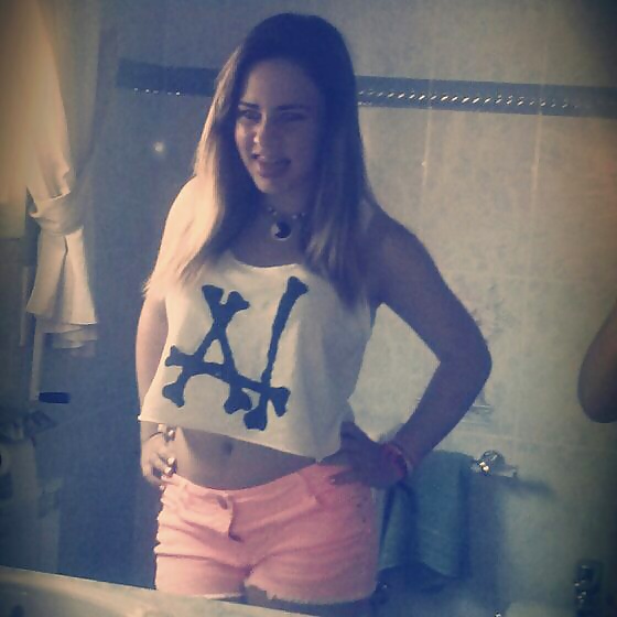 Cara curvy teen
 #39904476