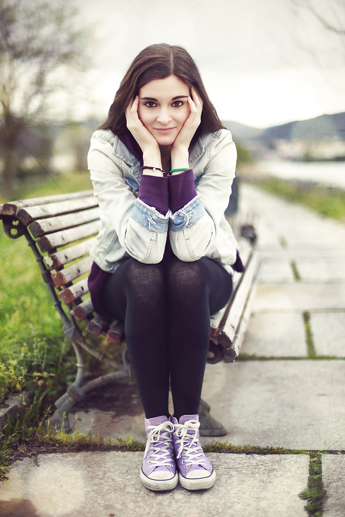 Chicks in Chucks - Part 4 #25298163