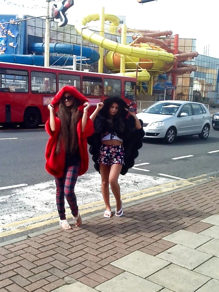 Irish Gpysy Teen Girls Trip To Blackpool #27075144