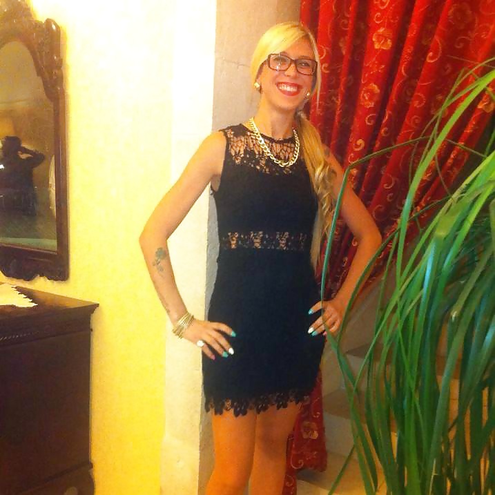 Italienische Sexy Blondinen #40955635