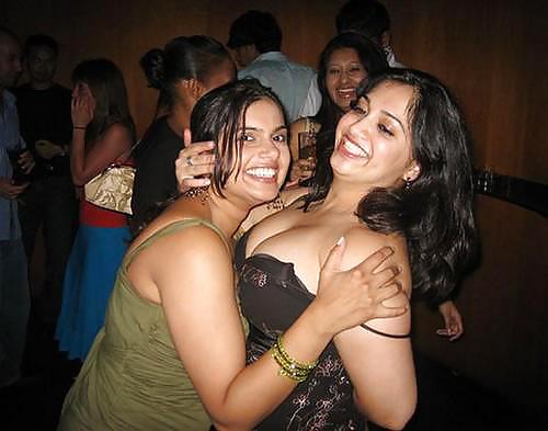 Chicas árabes
 #36303909