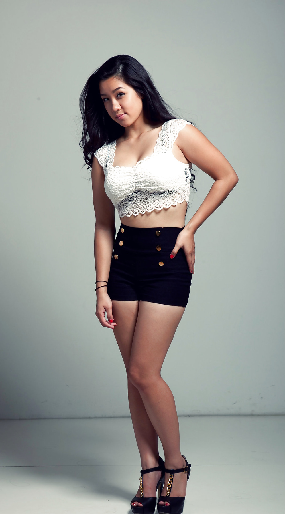 What I NEED 3: Female style guides #33795820