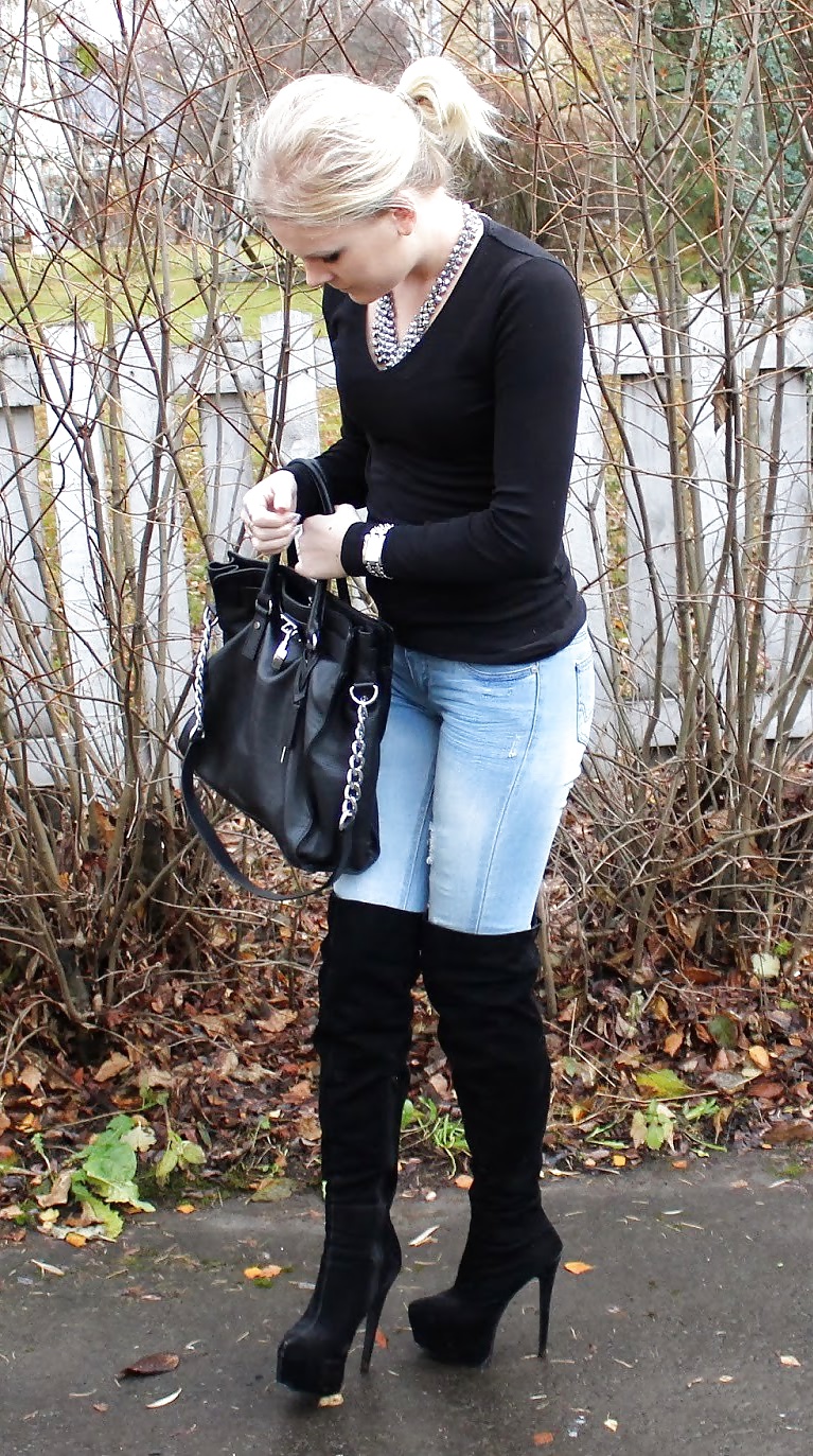 What I NEED 3: Female style guides #33795877