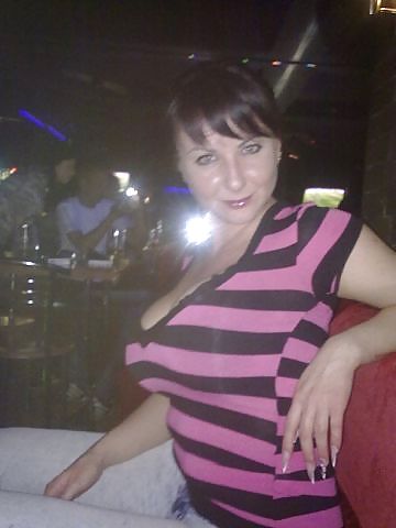 Busty Russian Woman 1130 #37354838