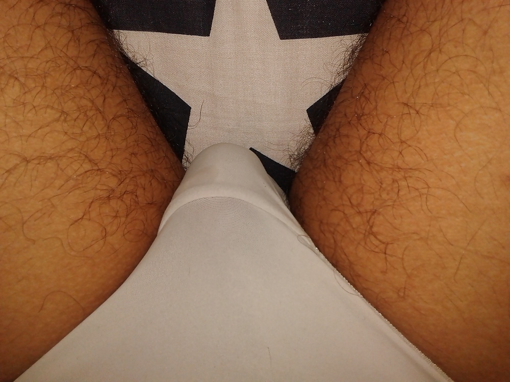 Celana dalam bekas tante
 #39892606