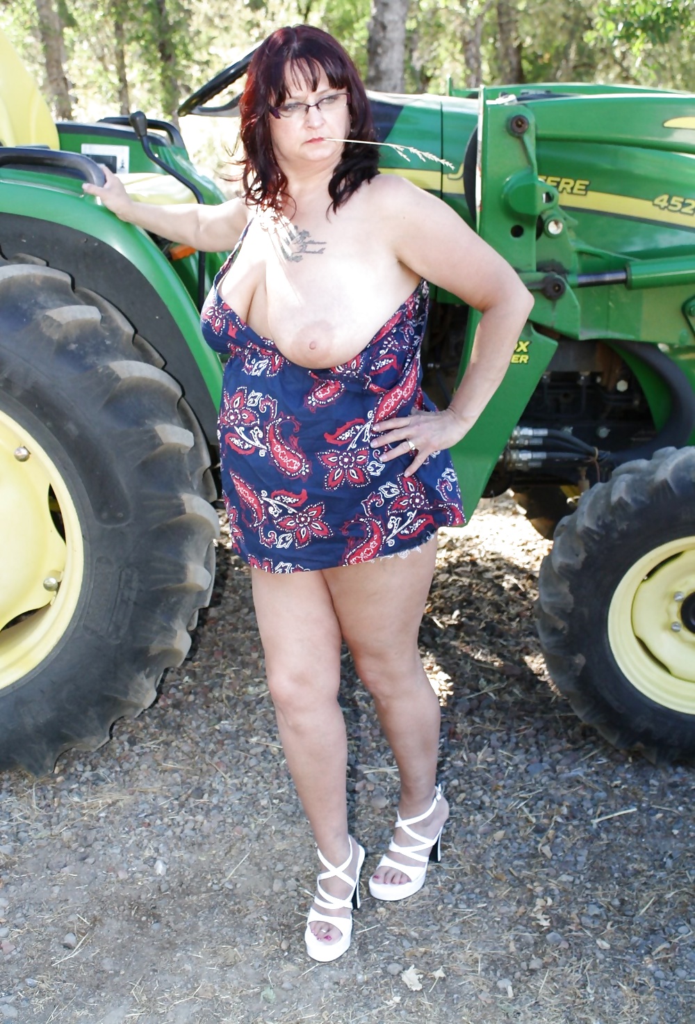 Tractor sluts and babes #24360029