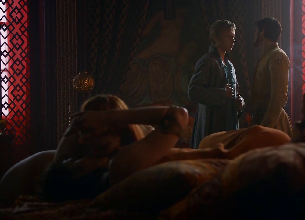 Nude whores and wenches of Game of Thrones #25340396