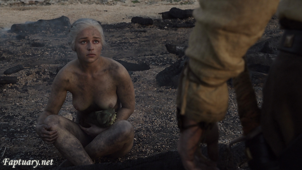 Nude whores and wenches of Game of Thrones #25340472