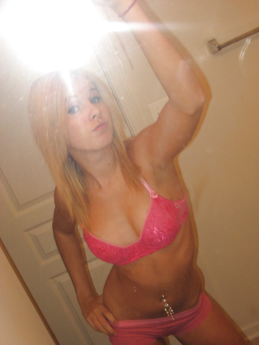 Blond Teen Girl with amazing body Selfshot 2of3 #23372368