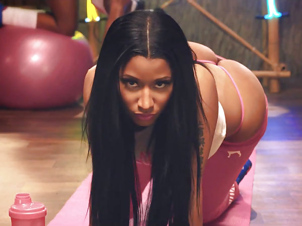 Nicki Minaj's 'Anaconda' Video #32911272