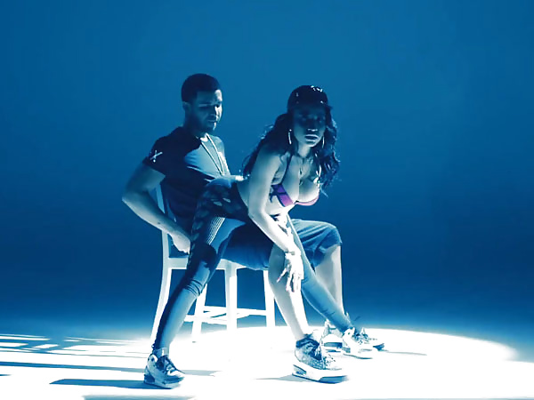 Nicki Minaj's 'Anaconda' Video #32911282