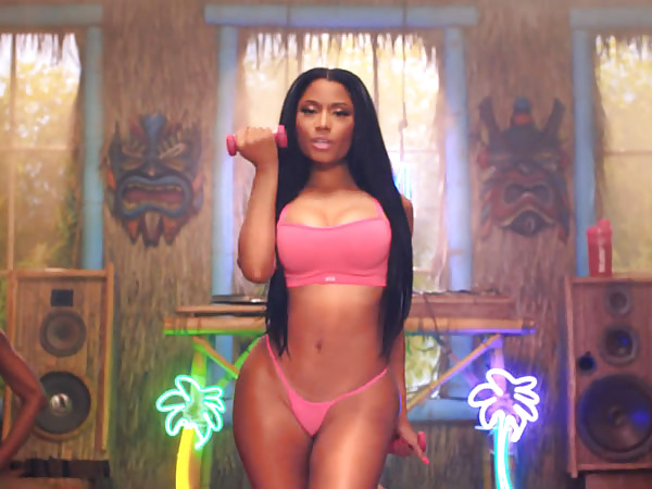 Nicki Minaj's 'Anaconda' Video #32911297