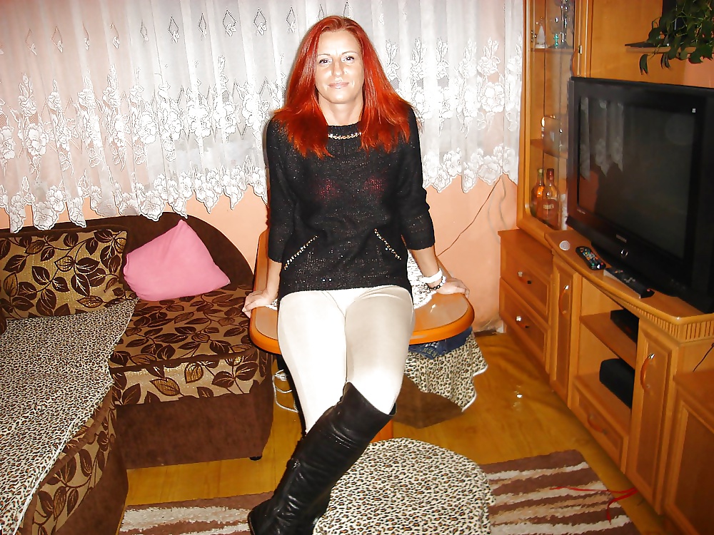 Chicas en botas. frauen in stiefel part.3
 #32767644