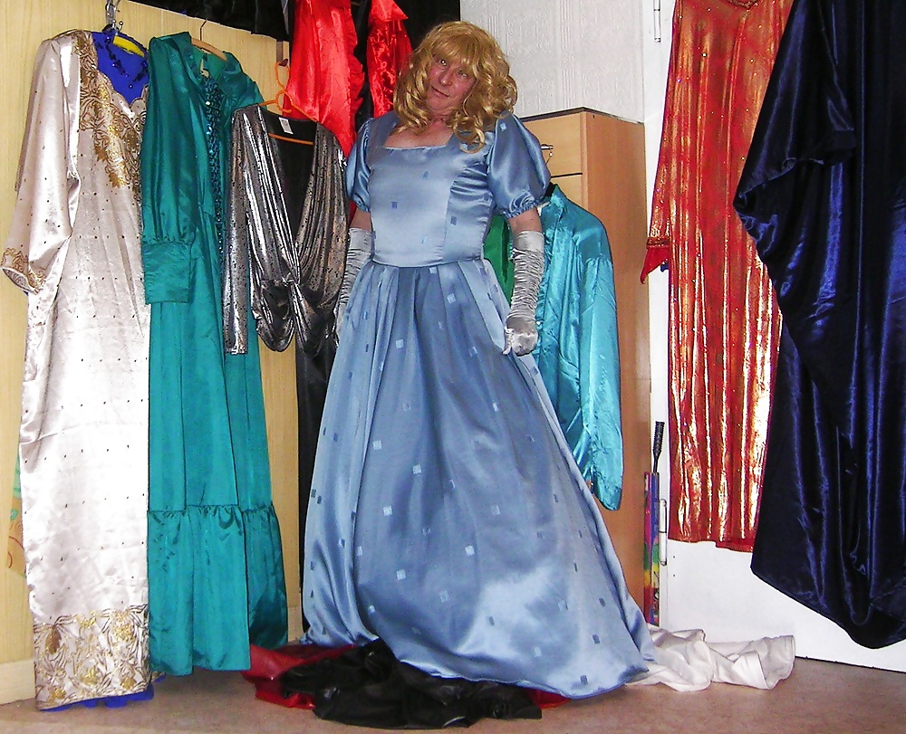 Satin, samt und seide....meine sucht und leidenschaft
 #30264840