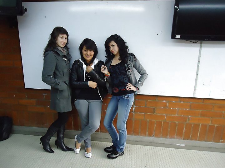 Unas puticas de la u
 #34924990