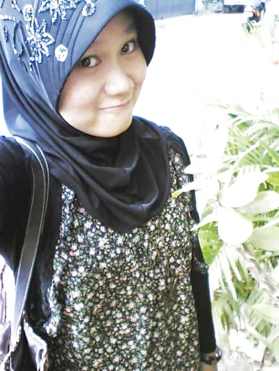 Tudung 102
 #28324887