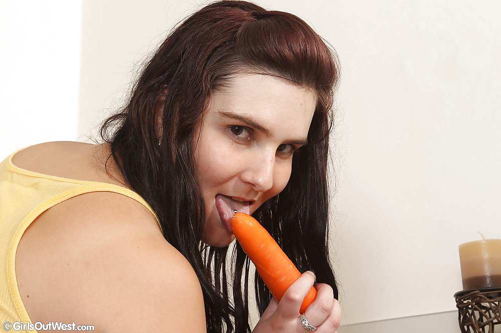 Busty plumper loves carrots in her hairy cunt #37483667