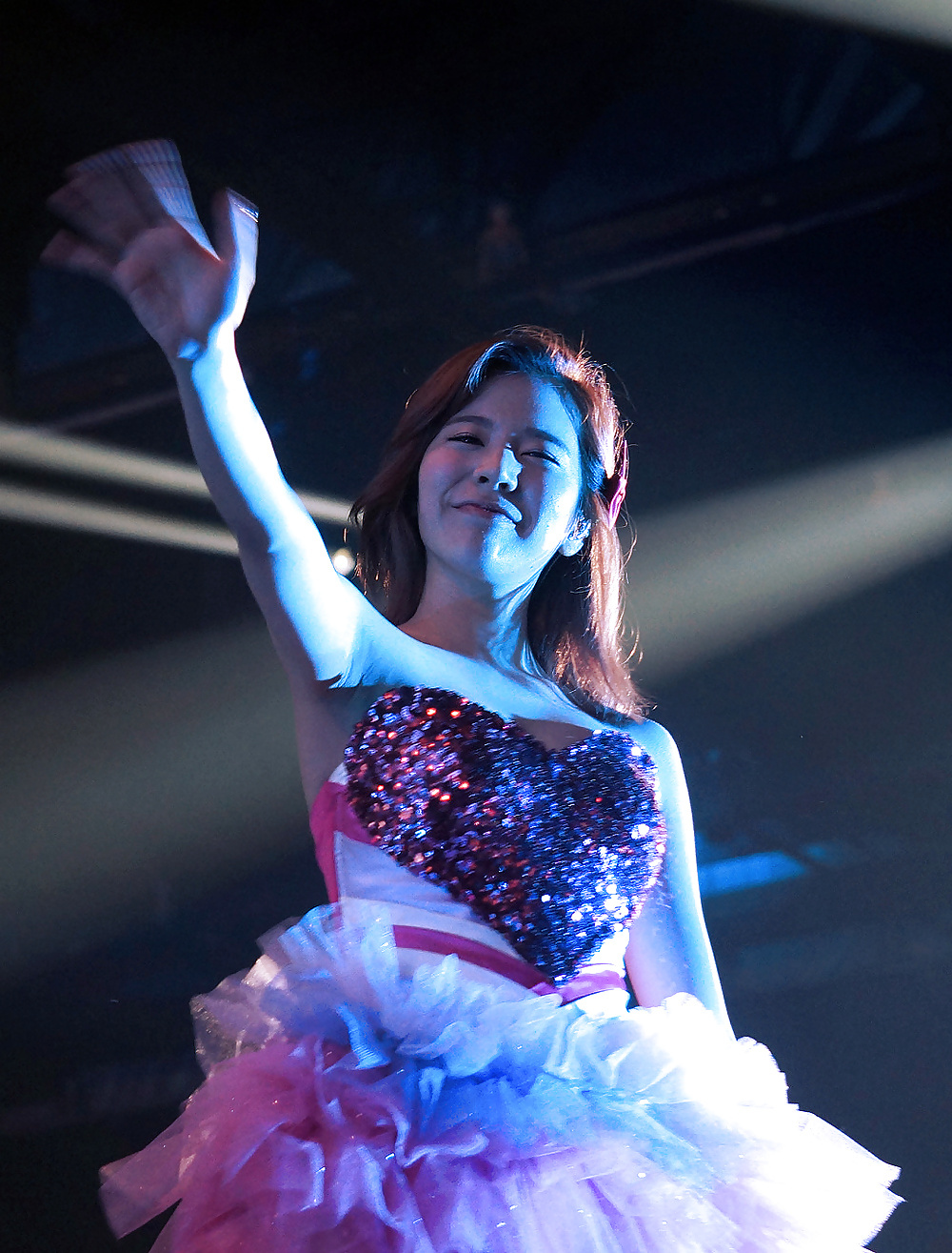 Lee Soon-kyu's armpits (Girls' Generation). #26337867