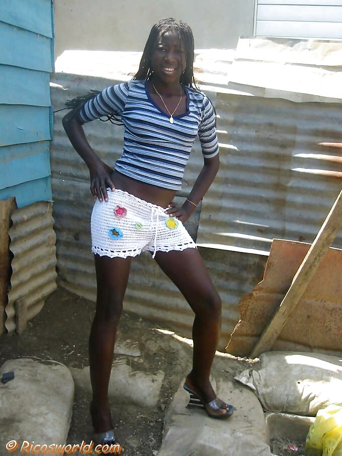 Chica haitiana de chocolate negro
 #36020960